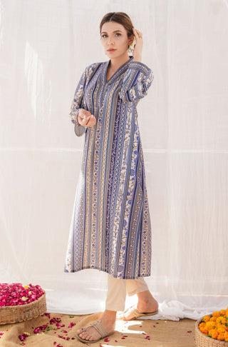 Shopmanto UK, manto pakistani clothing brand, urdu calligraphy clothes, manto UK ready to wear two piece gulistan (flowerland) blue long shirt kurta with swiss lawn long shawl scarf dupatta for women, pakistani urdu long shirt