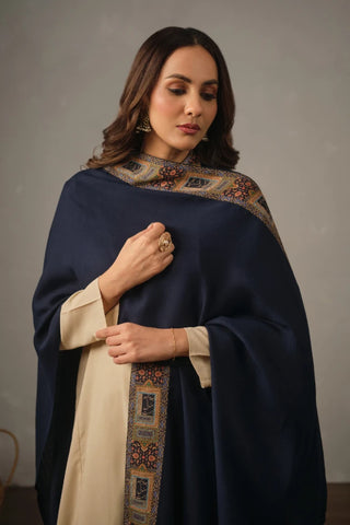 Hosla (Courage) Cape