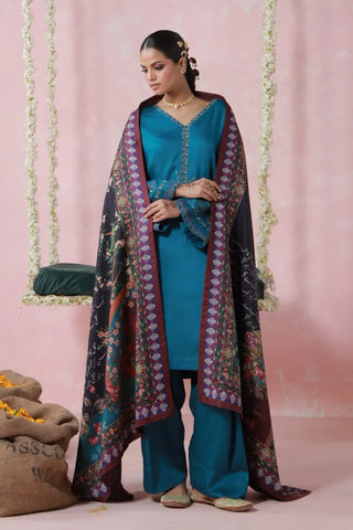 Tabassum (Smile) - Shawl