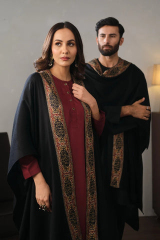 Manto's Unisex Wrap around Style Black Cape
