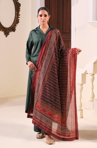 Manto Women's Printed Rust Dupatta with Urdu Calligraphy