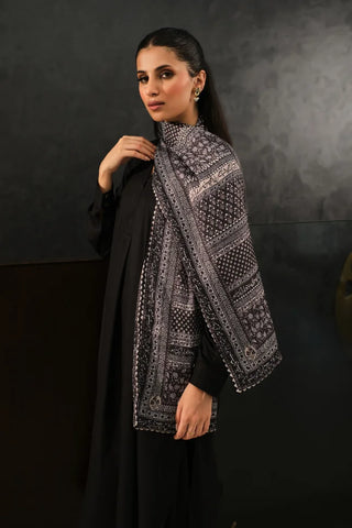 Saya (Shadow) - Black Stole