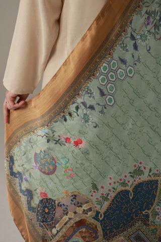 Nikhat (Floral Scent) - Scarf