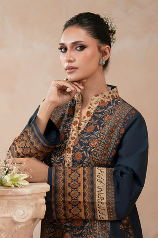 Manto's ready to wear plum lawn Zuri kurta with Urdu calligraphy of poetry by Nida Fazli