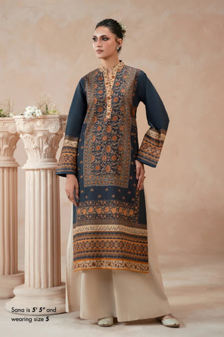 Manto's ready to wear plum lawn Zuri kurta with Urdu calligraphy of poetry by Nida Fazli