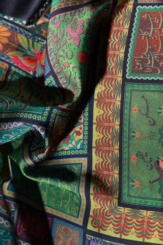 Mumkin (Possibilities Of Life) - Scarf