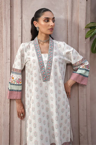 Manto Women's Ready to Wear White Lawn Long shirt with Urdu Calligraphy