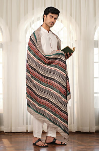 Manto's Unisex Intifada'a Odhni featuring Urdu Calligraphy