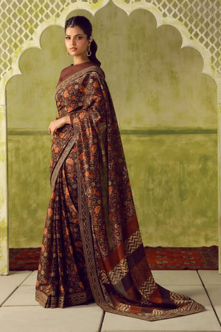 Khoobsurat (Breathtaking) - Maroon Saree
