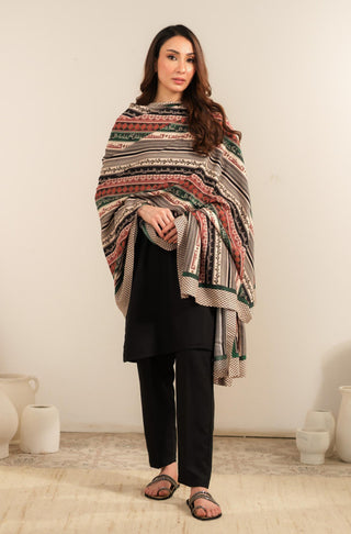 Manto's Unisex Intifada'a Odhni featuring Urdu Calligraphy 