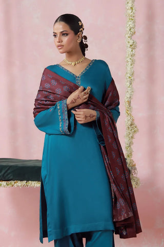 Blue Co-Ord Set, features herringbone short shirt and shalwar, embroidered with Mir Taqi Mir’s poetry.