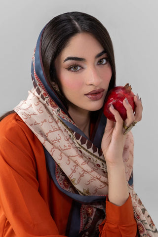 Printed Beige stole made from Crinkle Silk, calligraphed with the words of Kaifi Azmi throughout.