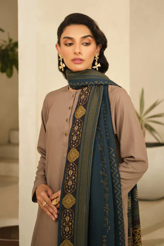 Shop Aashiyana Odhni, made from Cotton Silk in teal color, a printed odhni that features the words of Allama Iqbal.