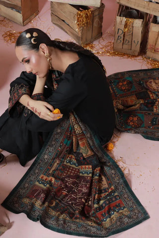 Naaz (Natural Poise) - Shawl