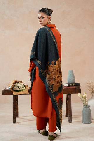 Printed multi-colour winter stole with Urdu calligraphy