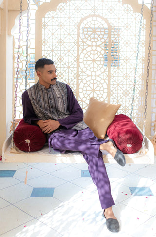 Shopmanto, wear manto, manto clothing brand, manto vasket, waistcoat, manto zamana vasket, zamana vasket, manto winter wear, manto eastern, urdu calligraphy, manto khaddar zamana vasket ash blue, khaddar waistcoat, khaddar men waistcoat, manto men, men waistcoat, festive wear