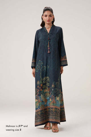 Printed kaftaan with embellishments on the neckline 