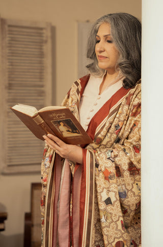 Zeenat (Timeless Beauty) - Antique  Maroon Shawl