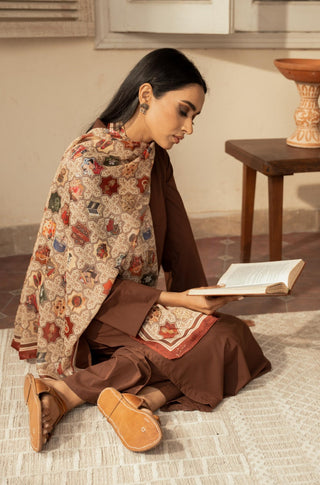 Zeenat (Timeless Beauty) - Antique Maroon Scarf