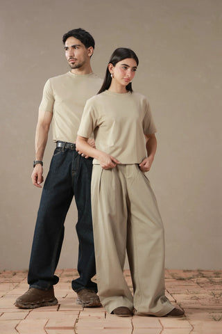 Manto 360° Tee – Caramel Latte