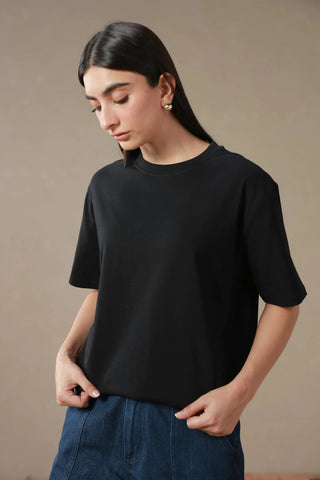 Manto 360° Tee – Jet Black