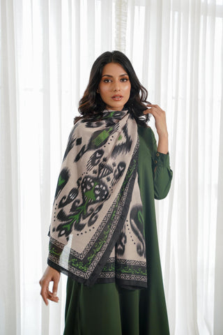 Dastoor (Traditions) - Black & Green Scarf
