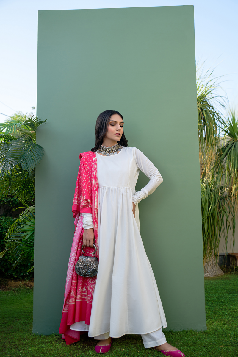 White Anarkali